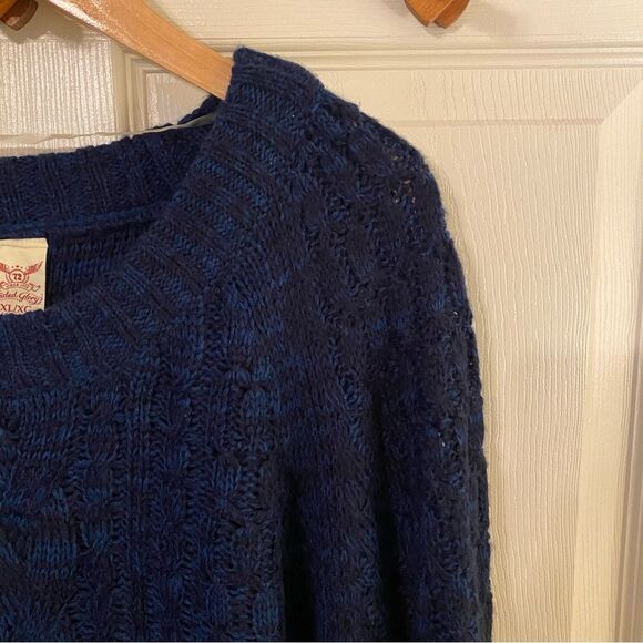 Faded Glory Women's Navy Sweater - Picture 3 of 7